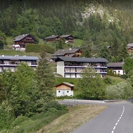 Apartment Avec Terrasse Pour 6 Personnes Proche Pistes A - Fr-1-459-199